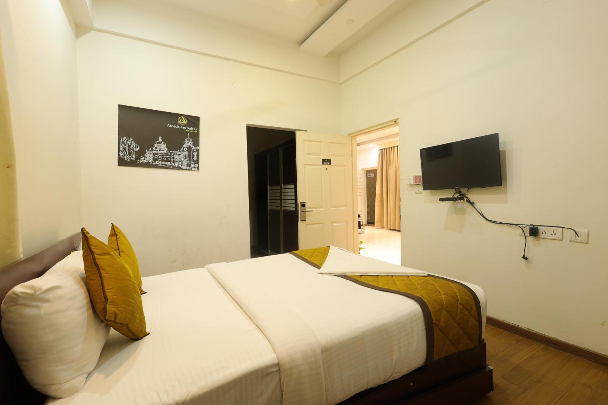 Arcade Inn Suites Бангалор Екстериор снимка