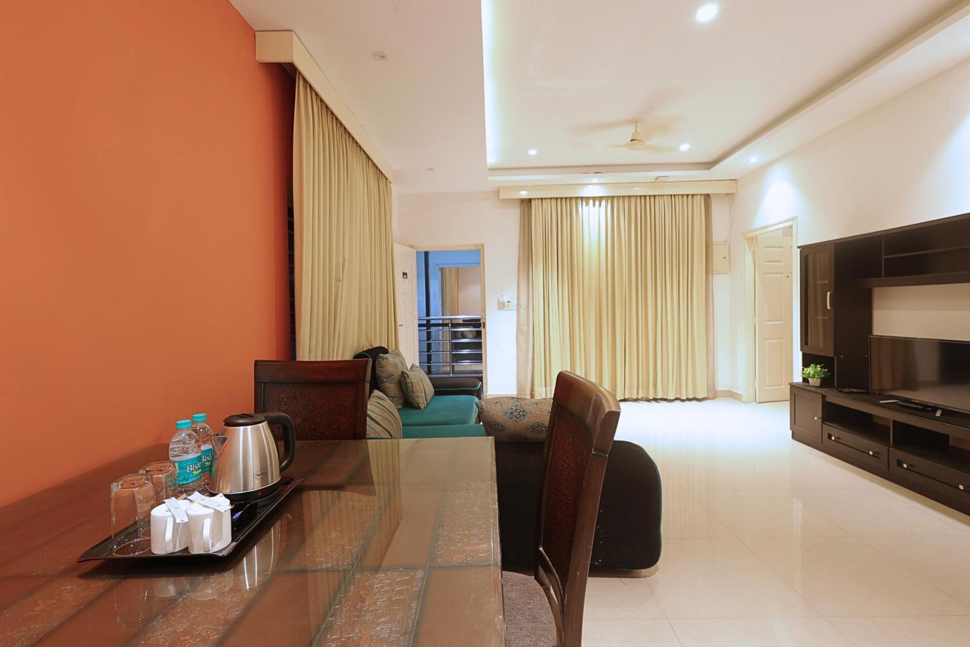 Arcade Inn Suites Бангалор Екстериор снимка