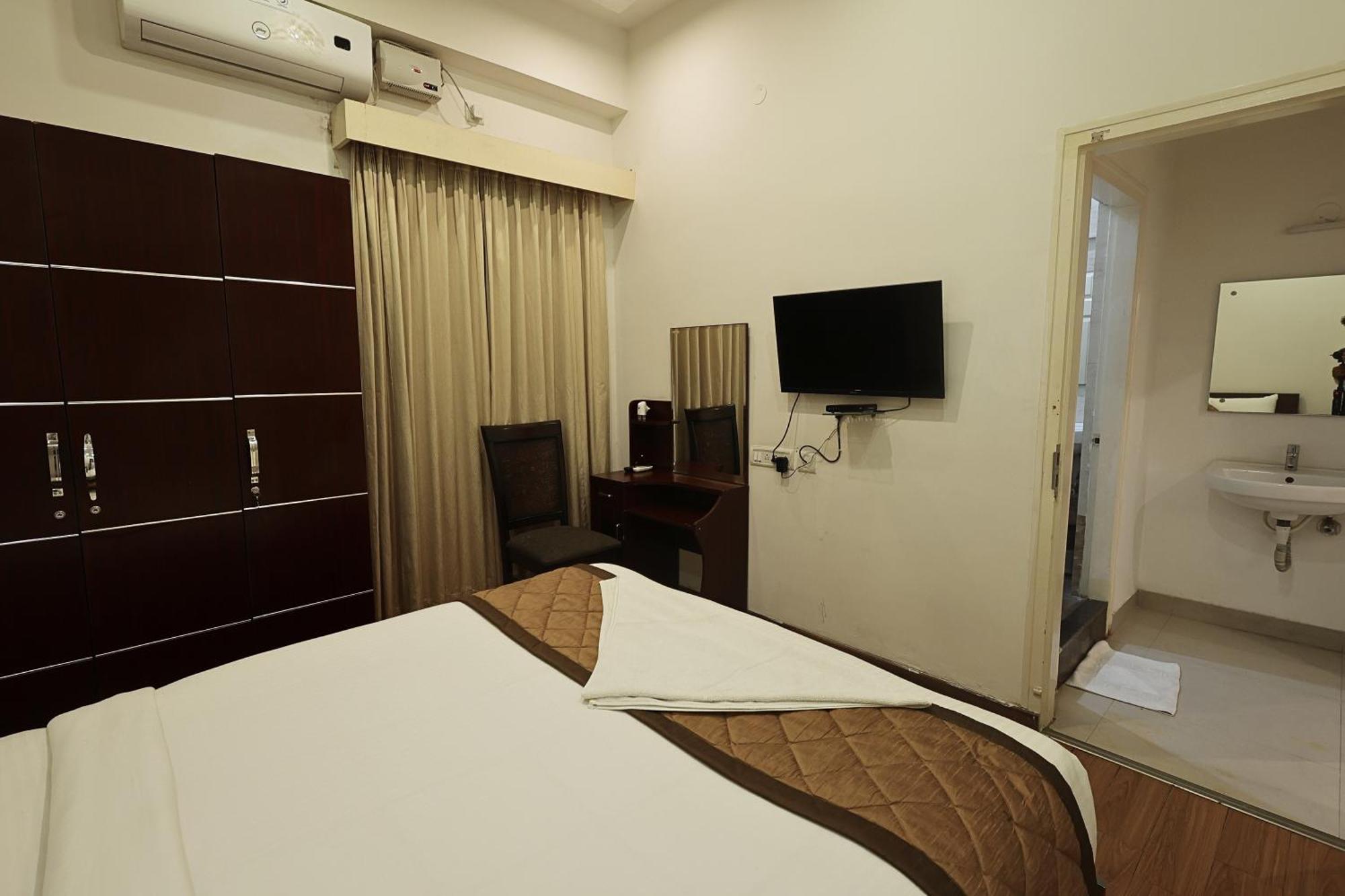 Arcade Inn Suites Бангалор Екстериор снимка